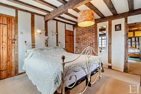 8637609-interiorW...