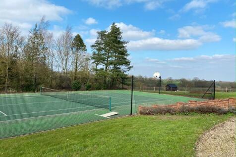 Tennis Court Pixe...