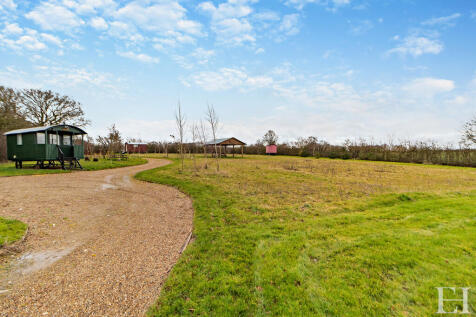 8637609-exteriorW...
