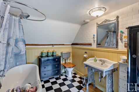 8640802-interiorW...