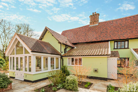8640802-exteriorW...