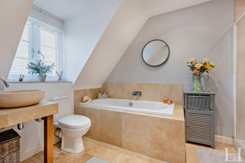8643242-interiorW...