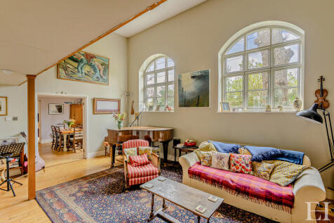 8642411-interiorW...