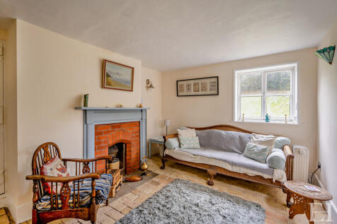 8642411-interiorW...