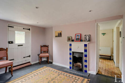 8642411-interiorW...