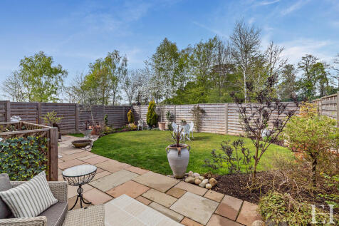8643938-exteriorW...