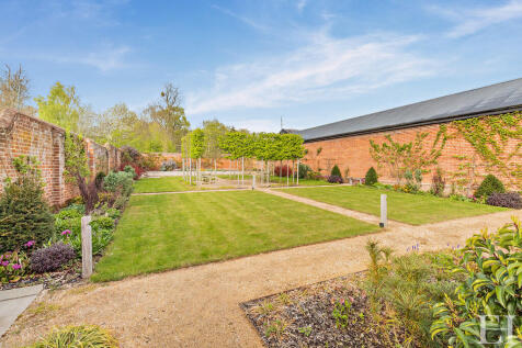 8643938-exteriorW...