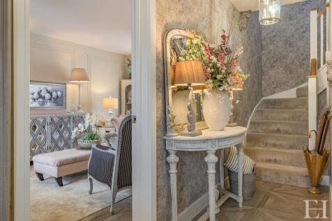 8643938-interiorW...
