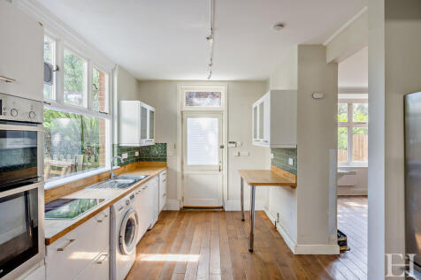 8647466-interiorW...