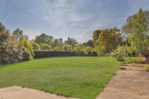 8646440-exterior0...