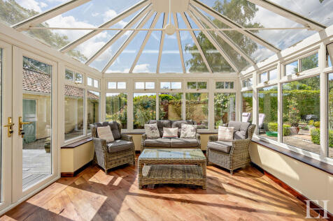 8647829-interiorW...
