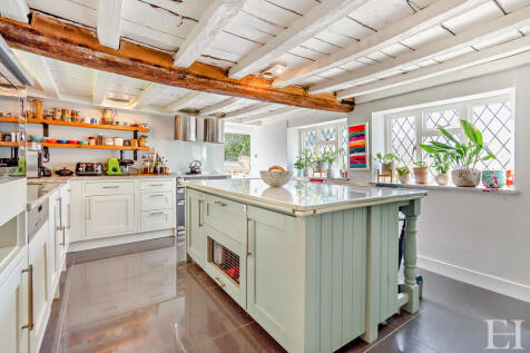 8648450-interiorW...