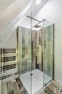 8648450-interiorW...