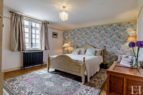 8648440-interiorW...