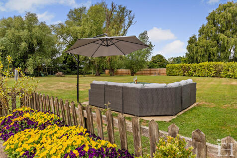 8648440-exteriorW...