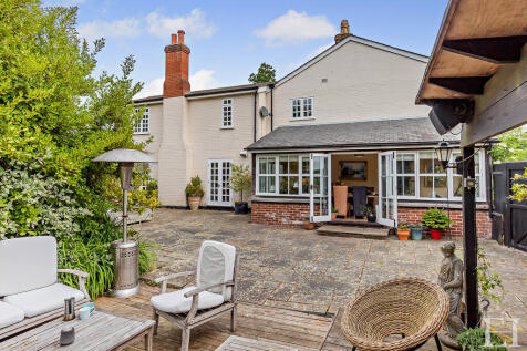 8648440-exteriorW...