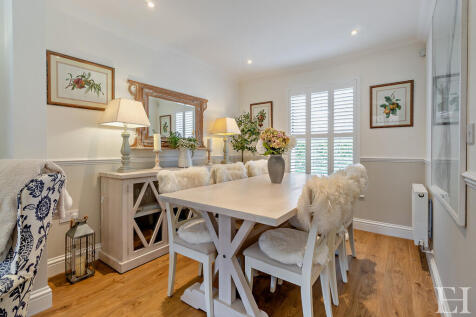 8649888-interiorW...