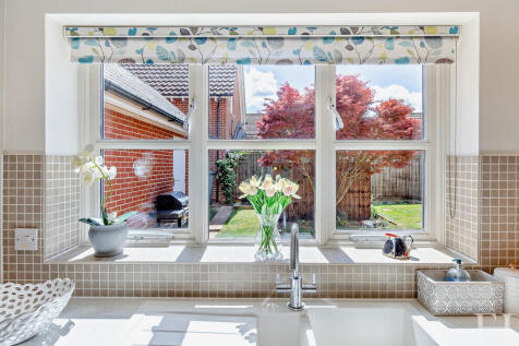 8649888-interiorW...