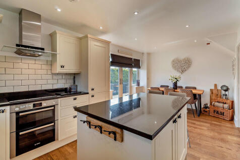 8643139-interior0...