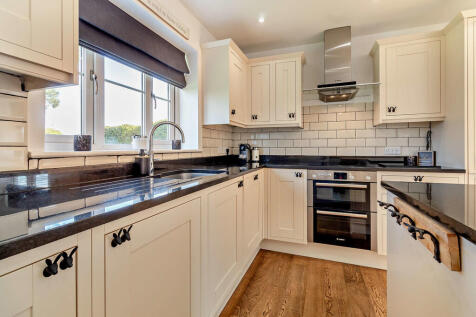 8643139-interior0...