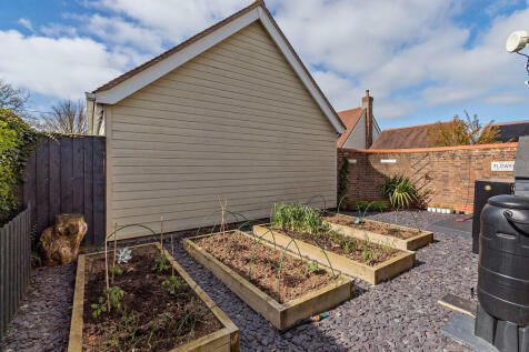 8643139-exterior1...