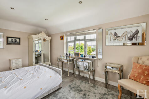 8608488-interiorW...