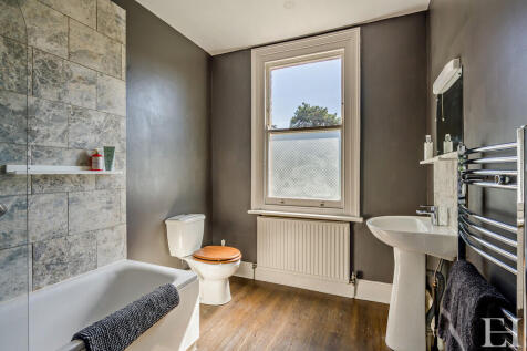 8647466-interiorW...