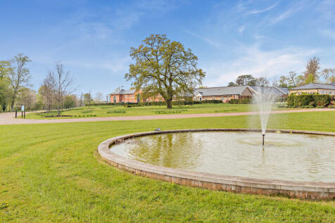 8643938-exterior2...