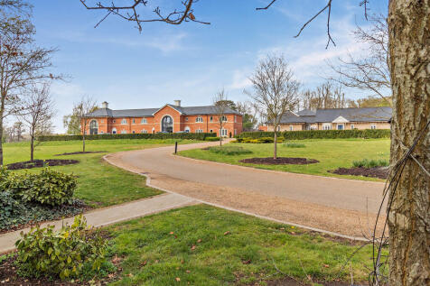8643938-exterior3...