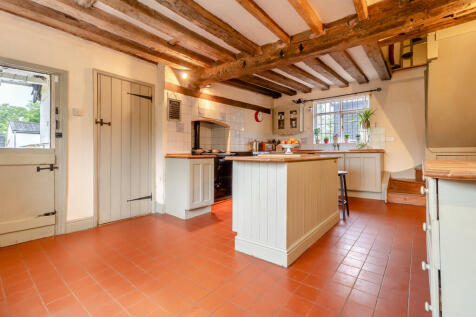 8594344-interior0...