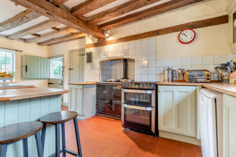 8594344-interior0...