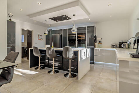 8634681-interior0...