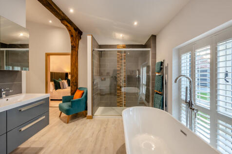 8629517-interior2...