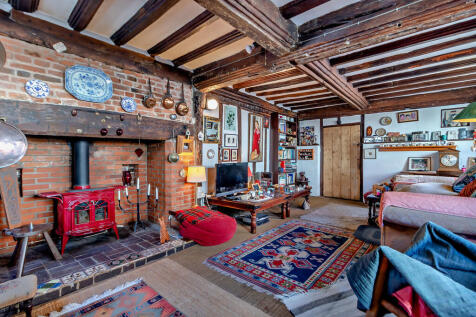 8625073-interior0...
