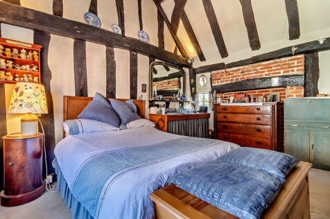 8625073-interior1...