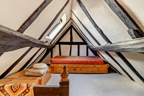 8625073-interior2...