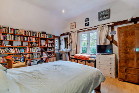 8625073-interior2...