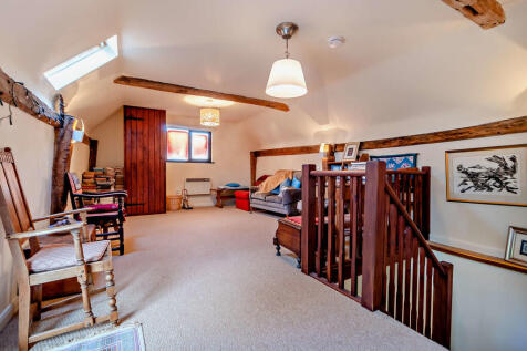 8625073-interior3...