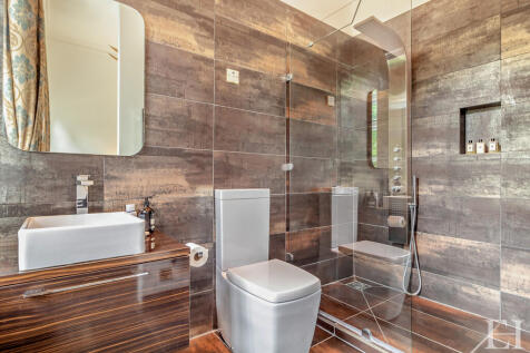 8605532-interiorW...