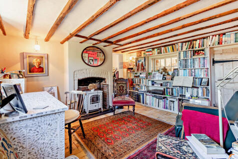 8655309-interior1...