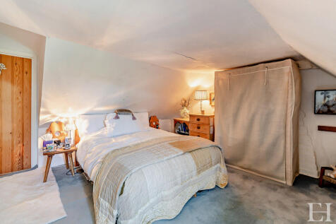 8655309-interiorW...