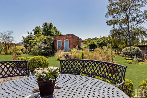 8655309-exteriorW...