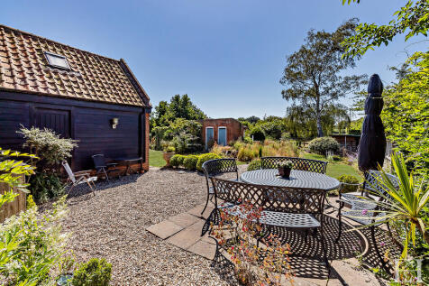 8655309-exteriorW...