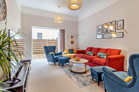 8548537-interior1...
