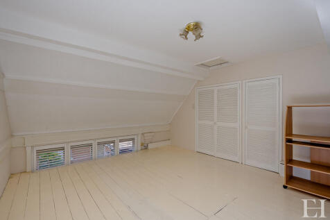 8659306-interiorW...