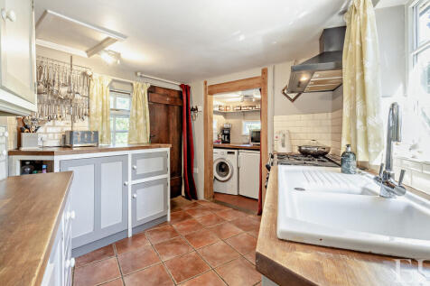 8659652-interiorW...
