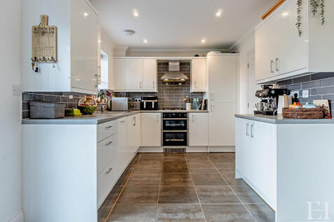 8662282-interiorW...