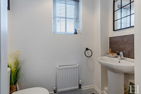 8662282-interiorW...