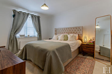 8662282-interiorW...