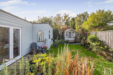 8662699-exteriorW...